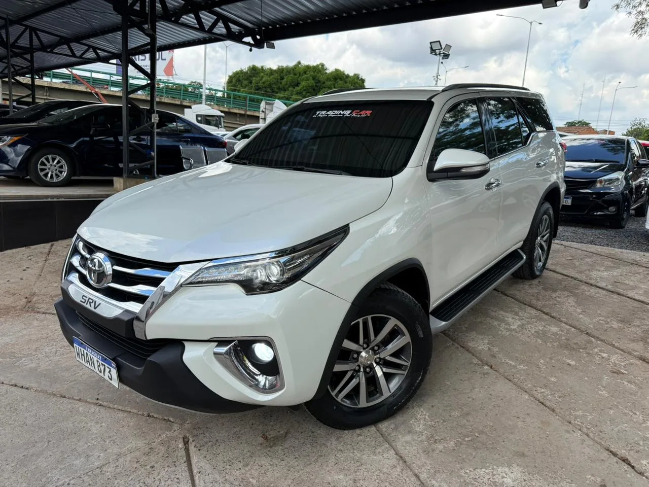 Toyota Fortuner SRV